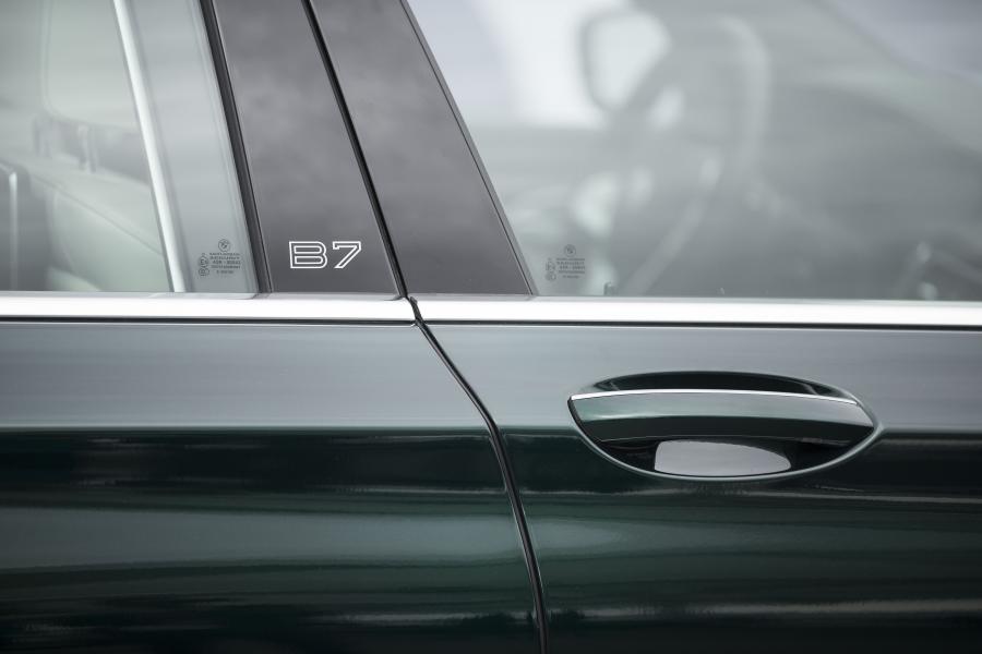 Детали экстерьера Alpina B7 Bi-Turbo (G12) 2019 года  (NA) (фото 7 из 40)